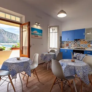 Il Vecchio E Il Mare Bed & Breakfast