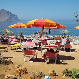 Happy Camp Mobile Homes In El-bahira Village San Vito Lo Capo